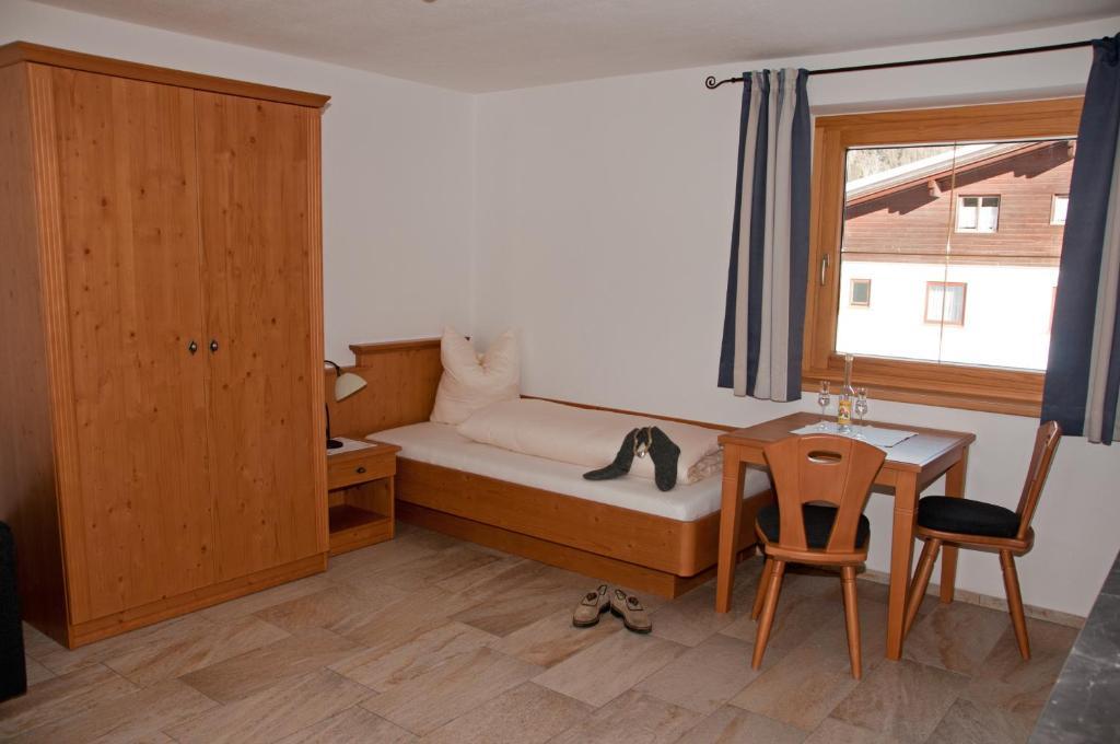 Appartements Schmalzerhof Gries im Sellrain Szoba fotó